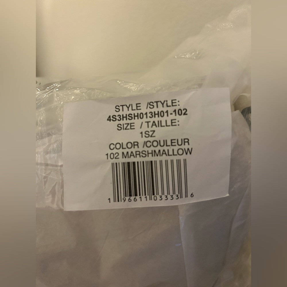 Marc Jacobs convertible shoulder hobo bag/purse with logo strap in marshmallow - Picture 12 of 12